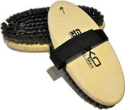Briko-Maplus Steel Oval Ski & Snowboard Brush