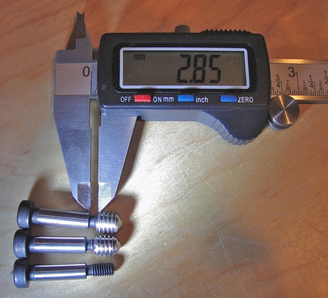 ss-insert-screw depth